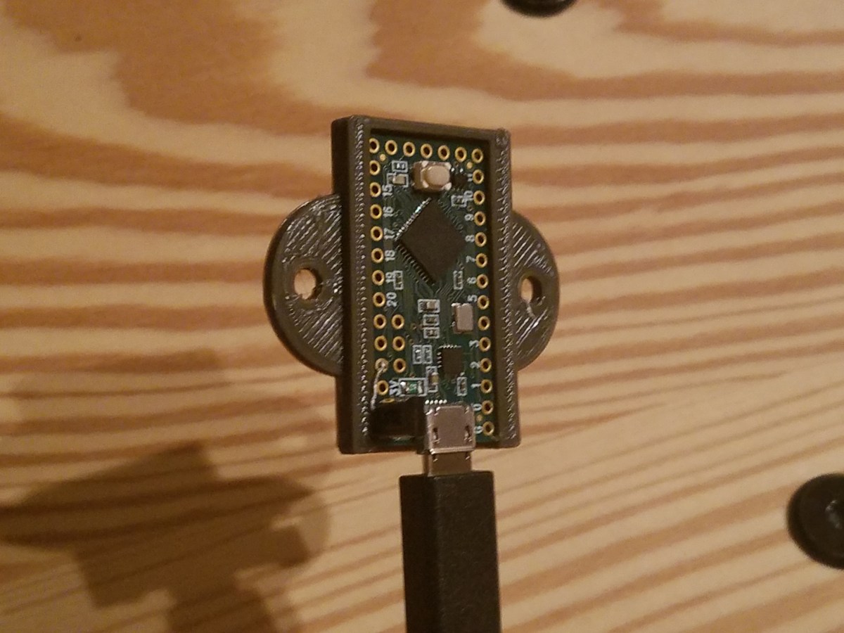 Use Python to collect and save data from microcontrollers to your PC ...